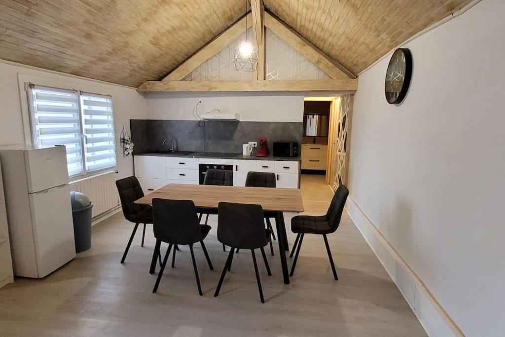 La Maison De L'Abeille De Percey Longeau-Percey Bagian luar foto