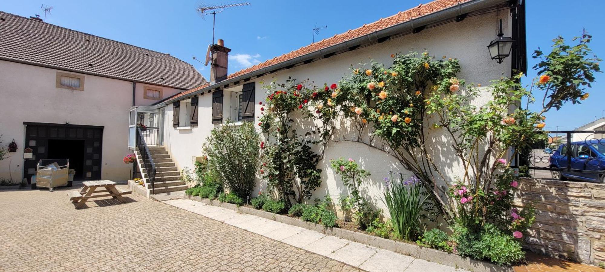 La Maison De L'Abeille De Percey Longeau-Percey Bagian luar foto