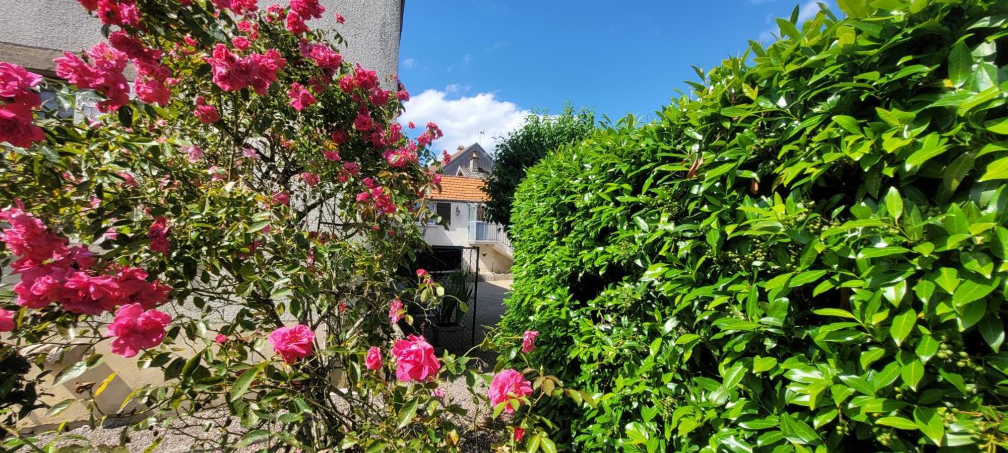 La Maison De L'Abeille De Percey Longeau-Percey Bagian luar foto